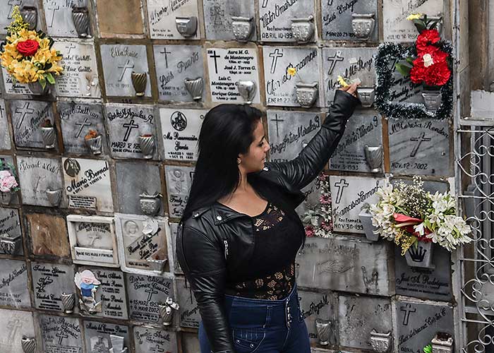 Paola Jaramillo y su pasión por embellecer cadáveres