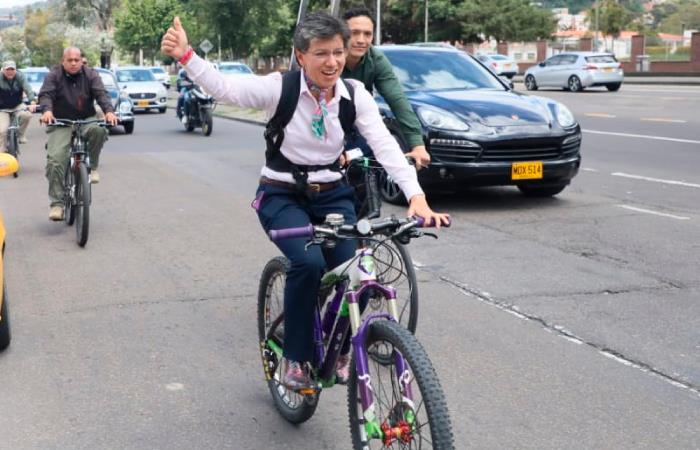 Se desahoga el vendendor de perros calientes humillado por Claudia López