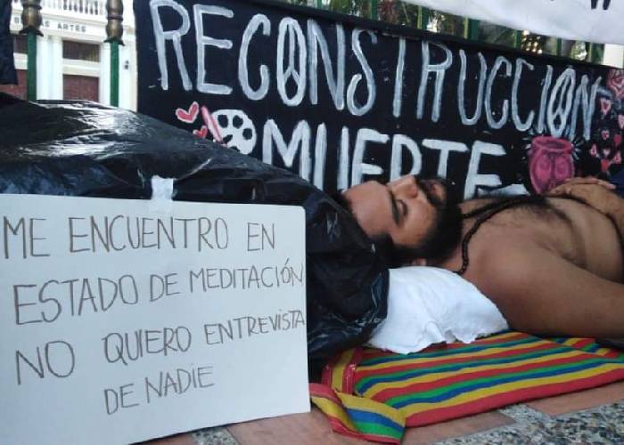 La huelga de hambre de Elías Lacouture por la reconstrucción de Bellas Artes de Uniatlántico