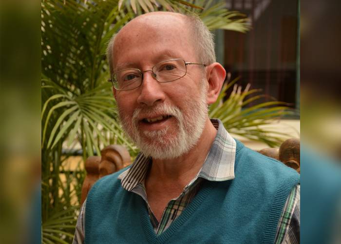 Iván Ulchur, mucho más que un poeta y novelista