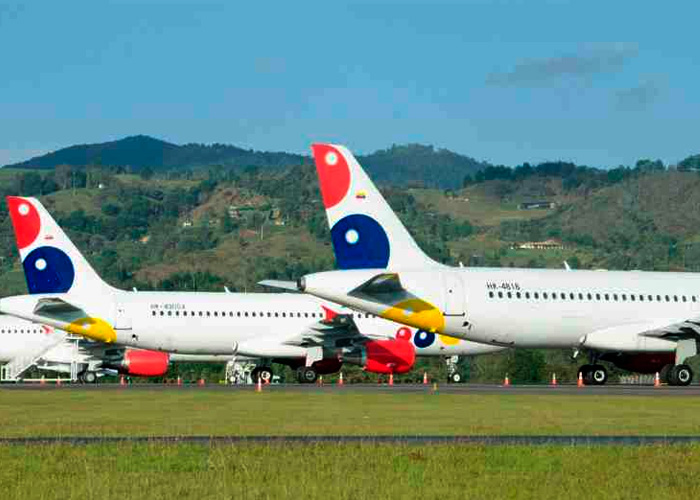 VivaAir al mejor estilo de Avianca: a darle en la cabeza a los pasajeros