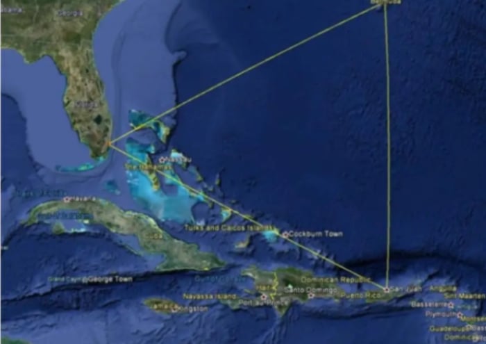 El triángulo de las Bermudas se tragó un barco con 20 pasajeros