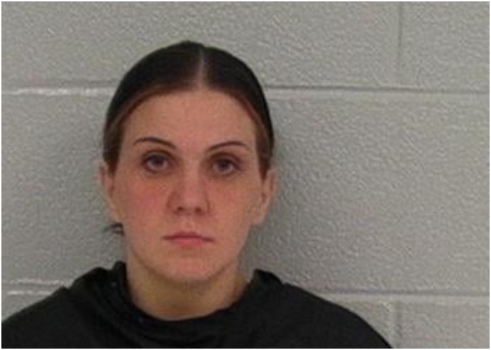 Profesora se graba masturbándose frente a alumnos de primaria