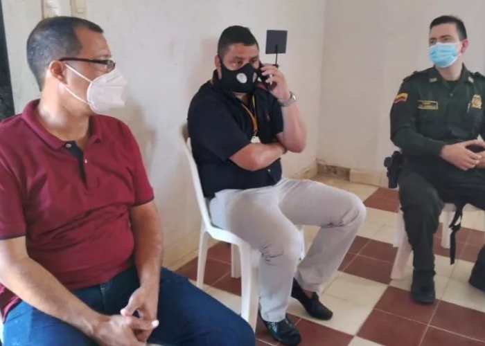 VIDEO: Sacerdote convierte casa cural en rumbeadero