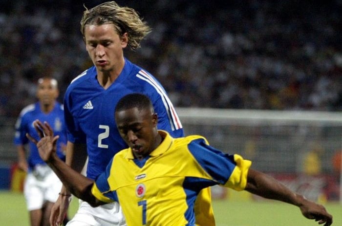 El crack de la Selección Colombia que masacraron por sus malas juntas