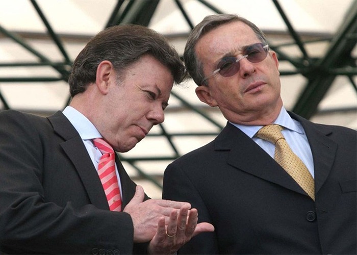 Los uribistas le echan la culpa a Juan Manuel Santos de los falsos positivos