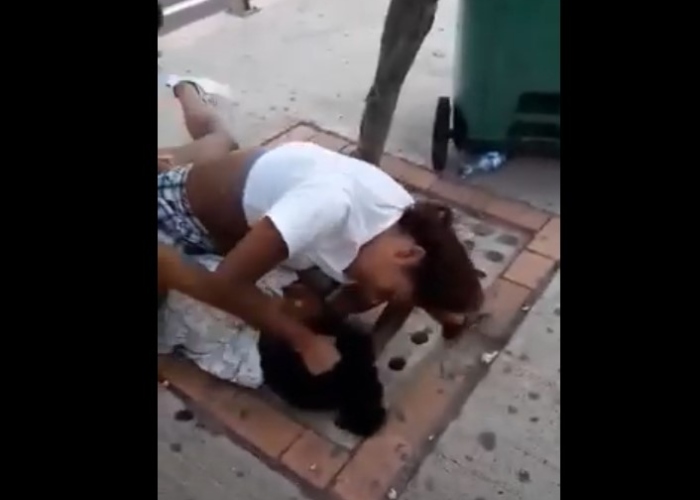 VIDEO: Bochornosa pelea entre niñas en Cartagena