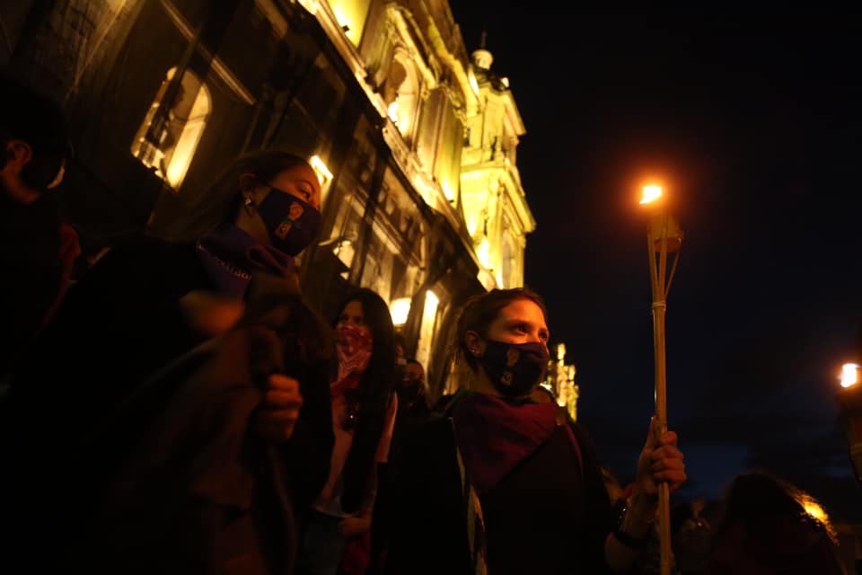 La venganza de las mujeres contra Transmilenio