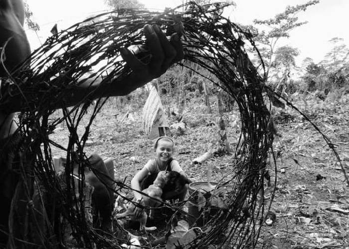 Karol Benavides, la mujer que retrata la violencia de su pueblo en el Putumayo