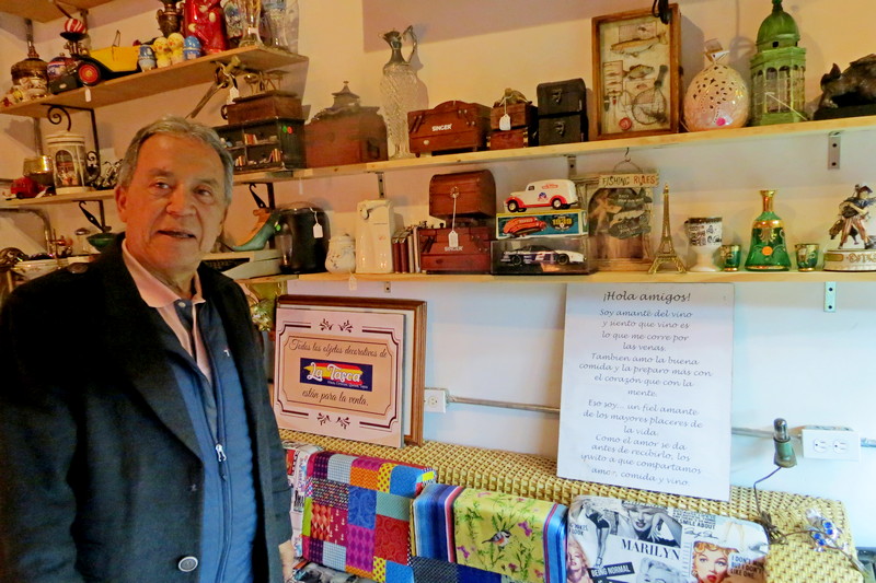  - Un escritor que se refugia en una tasca