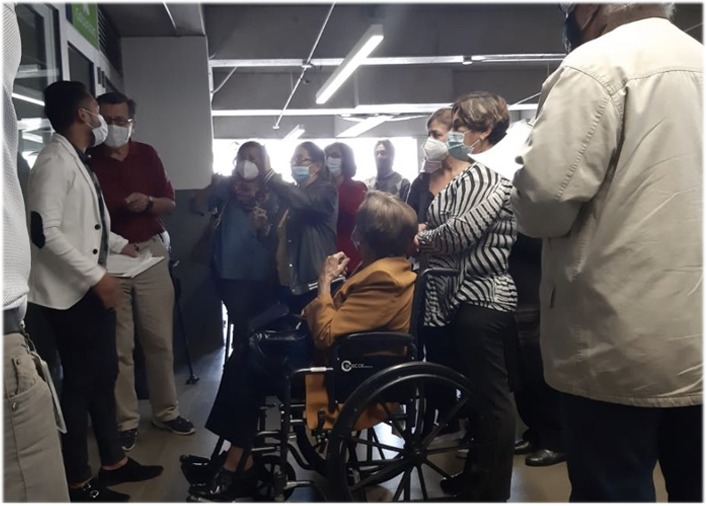 Caos en vacunación masiva en el Movistar Arena