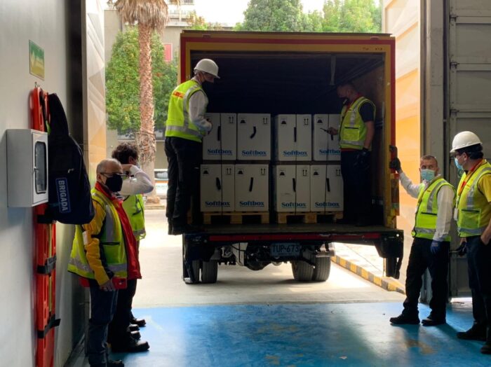  - DHL se la ganó a Avianca y es la única que trae vacunas Pfizer a Colombia