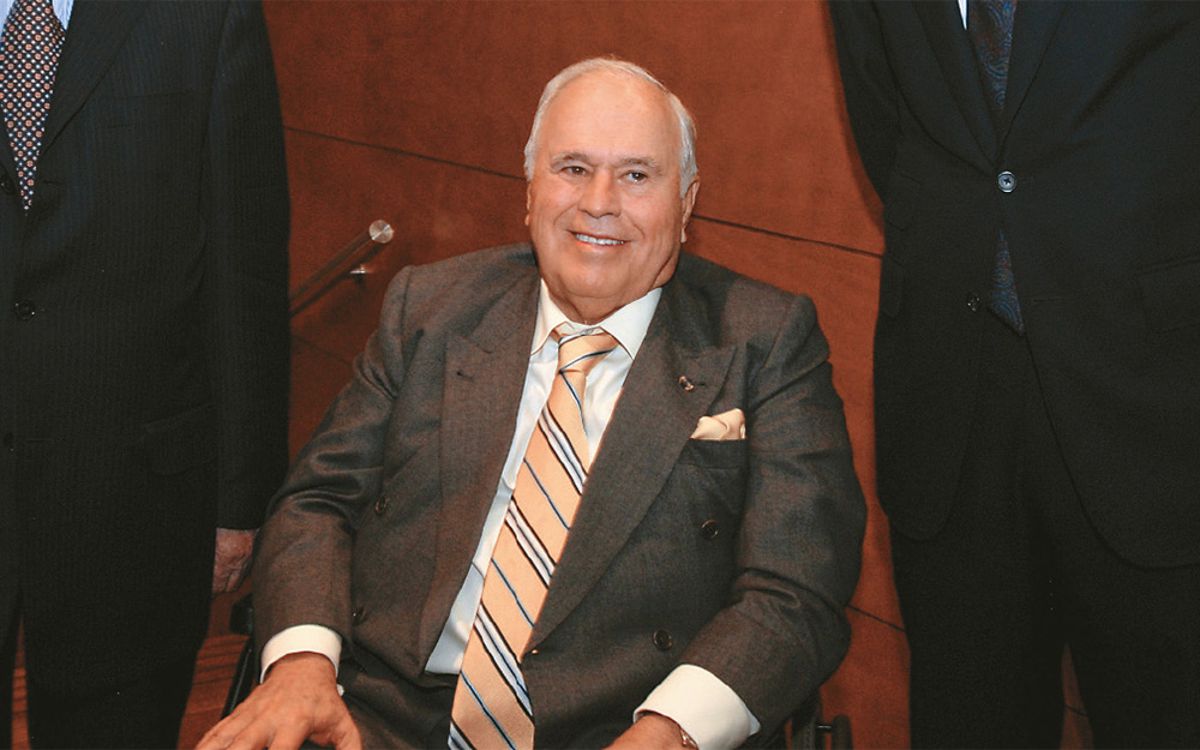 VIDEOS: La protesta ataca a Ardila Lulle y su joya RCN