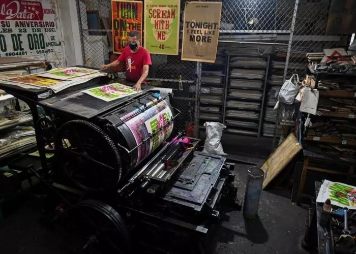 La Linterna, una antigua imprenta renace con el arte urbano en Colombia