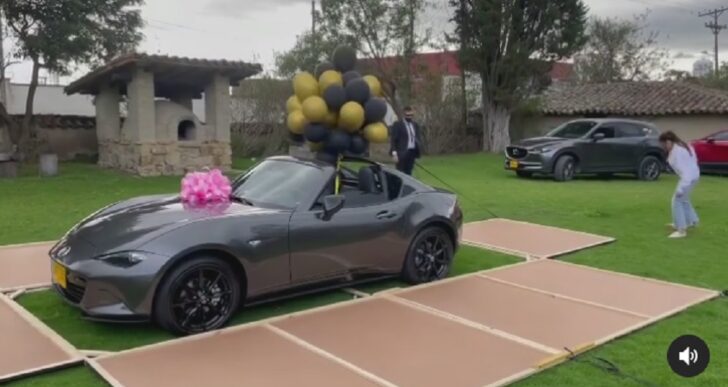  - Epa Colombia imparable: su negocio de keratina le dio para estrenar convertible