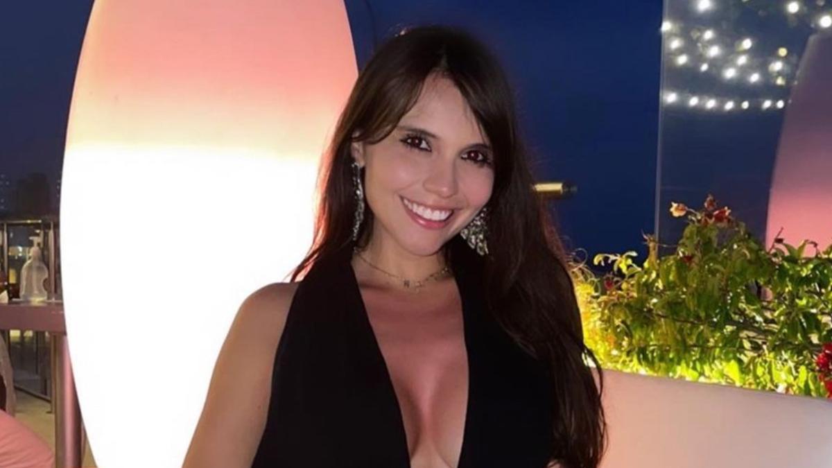 Usan cuenta falsa de Julian Román para denigrar de Natalia Bedoya