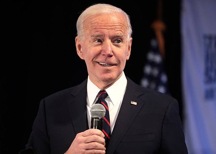 Un poema: anticipo de la posesión de Joe Biden