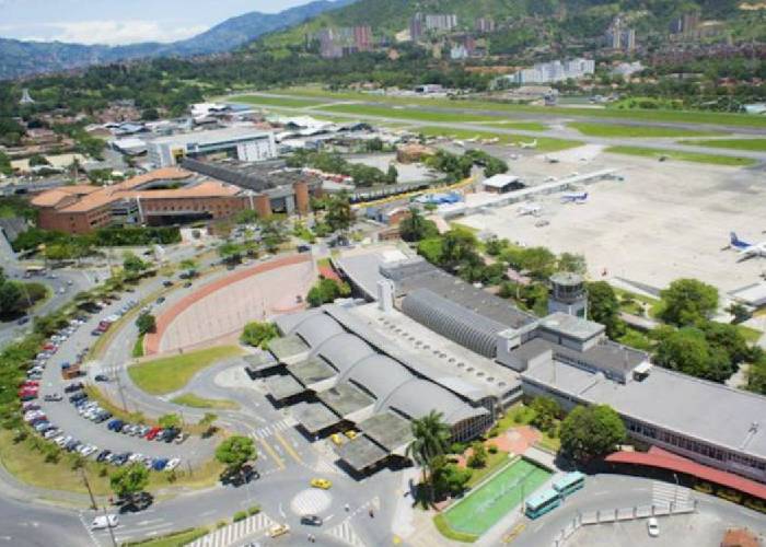 ¿Por qué no es viable todavía el traslado del Aeropuerto Enrique Olaya Herrera?  
