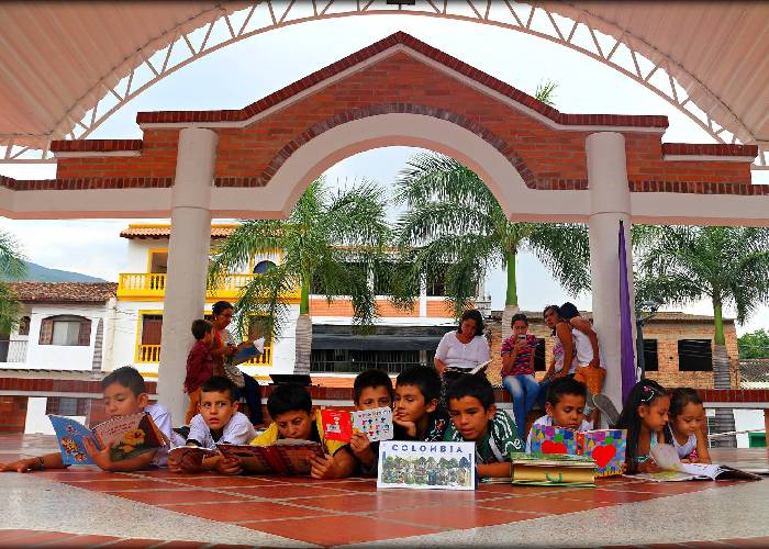 Honor y gloria a los profesores punk