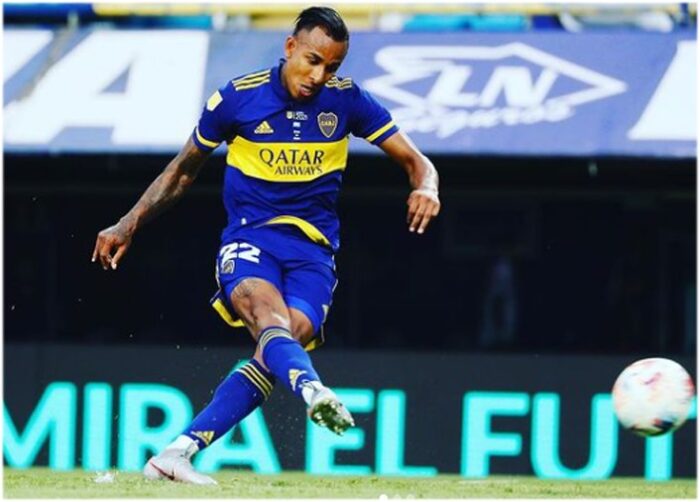 Gabriel Camargo: un criador de pollos ahora también vendedor de futbolistas - -- Las2orillas - Gabriel Camargo: un criador de pollos ahora también vendedor de futbolistas