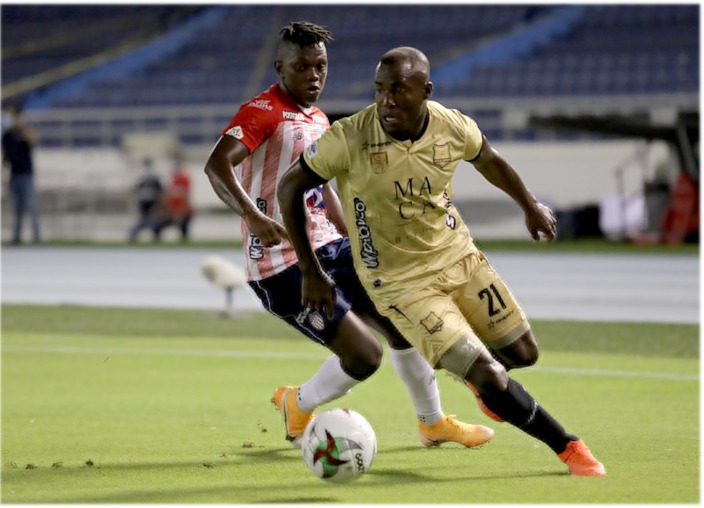 El equipo colombiano que tiene 18 casos positivos de COVID