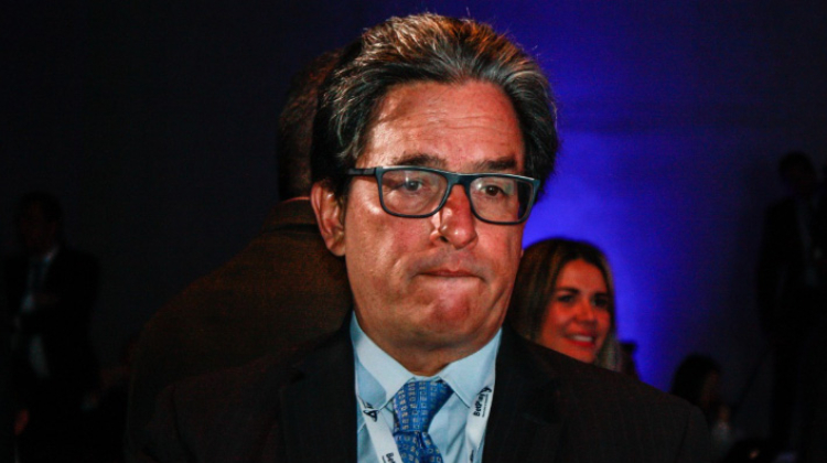 Como digo una cosa digo la otra