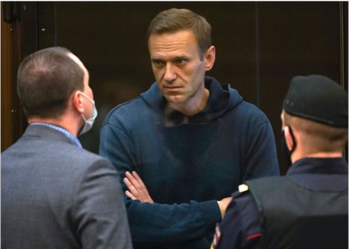La salud de Navalny se deteriora tras 19 días de huelga de hambre