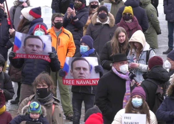 La justicia rusa ordena a la organización de Navalny suspender sus actividades