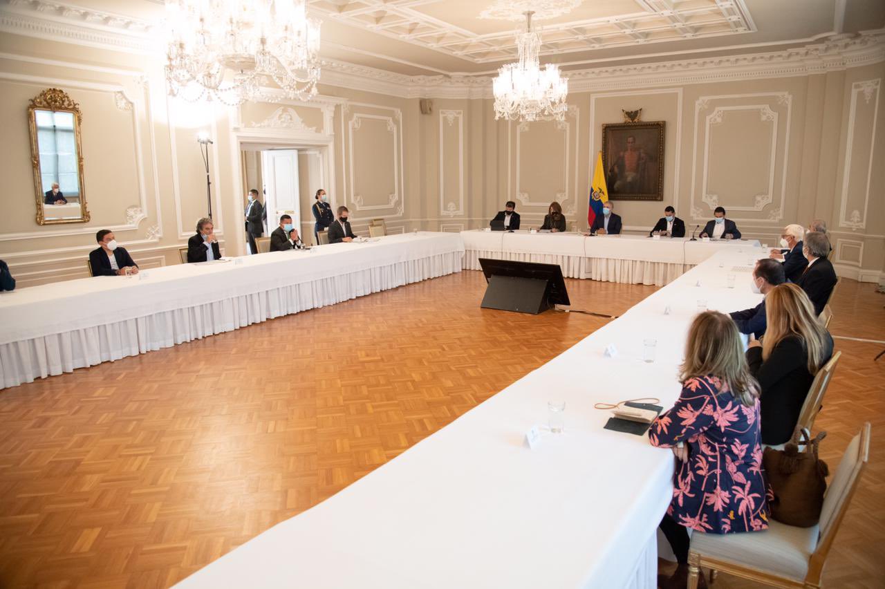 Duque privilegia reuniones con fuerzas políticas y aún no recibe  a los protagonistas de las protestas