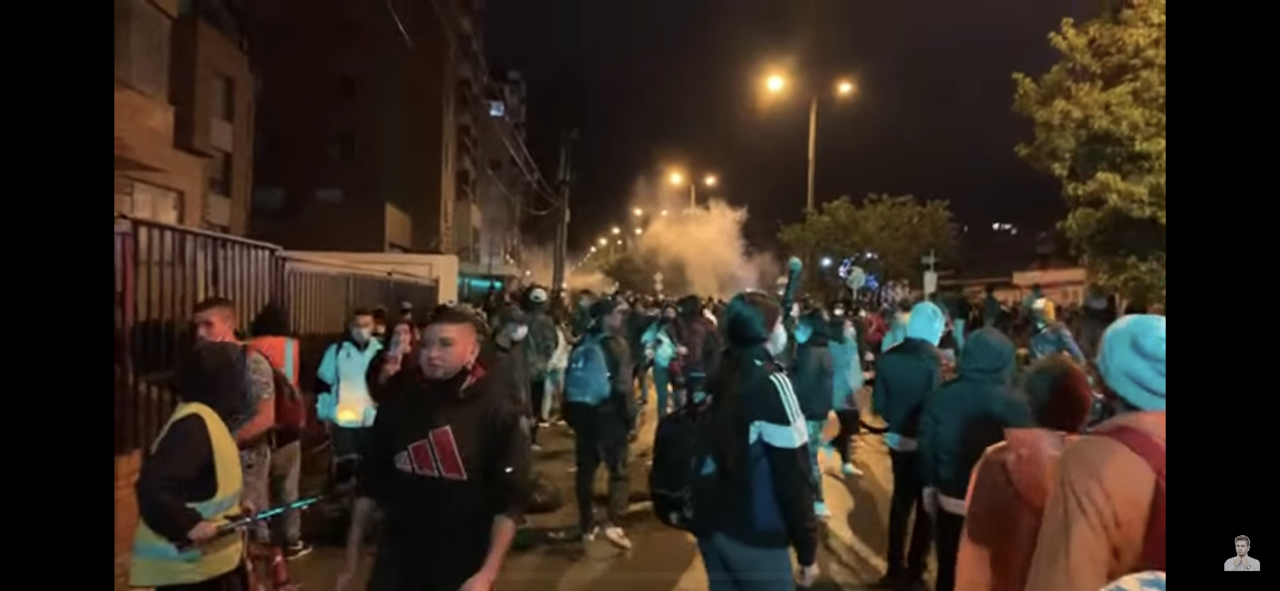 El ESMAD volvió a poner el vandalismo en las marchas