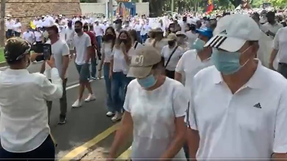 Cali rechaza los bloqueos y la violencia