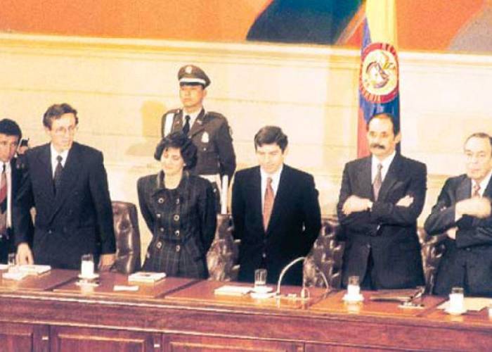 La constitución de Colombia es mamerta y resentida