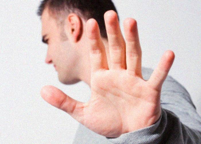 Mirar para un costado