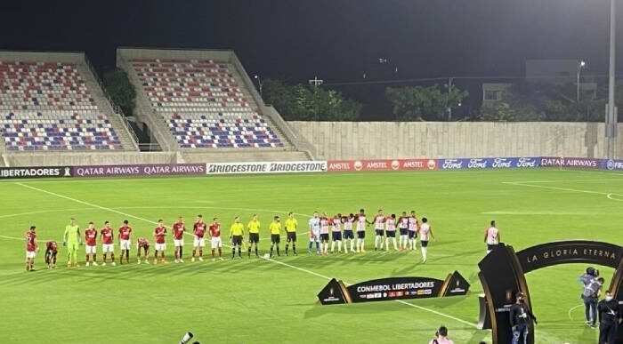  - ¡No nos robarán el fútbol!
