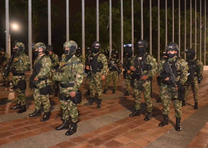 SOS a Cali: el Ejército nos está matando