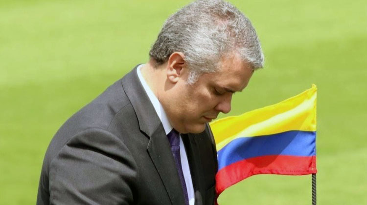 Un presidente sin salida del laberinto