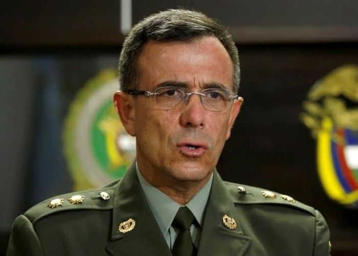 Terminó premiado el Director de la Policía mientras el mundo cuestiona abusos en Colombia