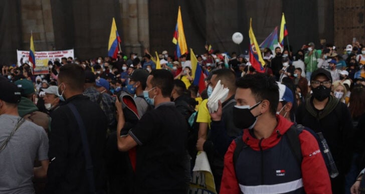  - Hasta la universidad de Duque le bajó el pulgar y se unió al paro