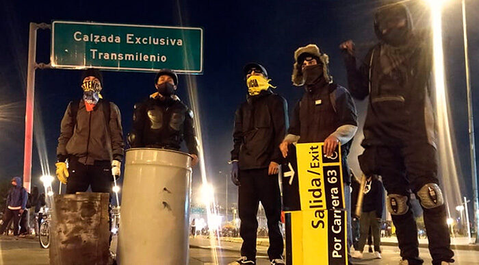  - Un cineasta, una artista y un lingüista en la Primera Línea contra el Esmad en Portal Américas