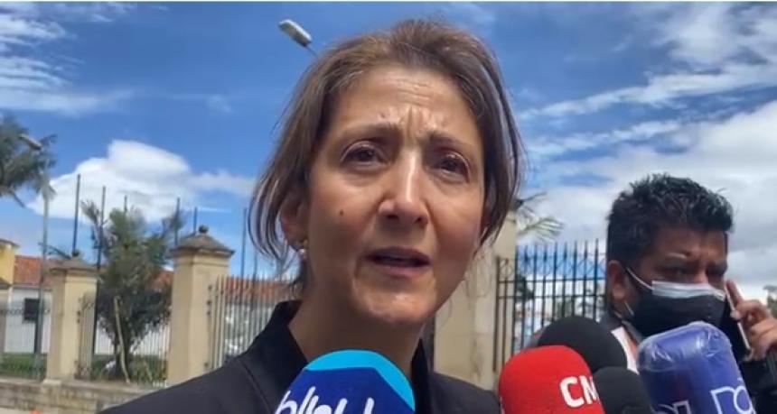 La cruz que sigue cargando Ingrid Betancourt