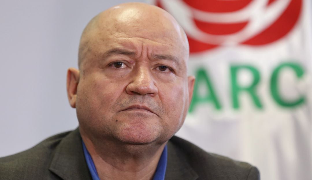 Durísima parada de Claudia López a Carlos Antonio Lozada