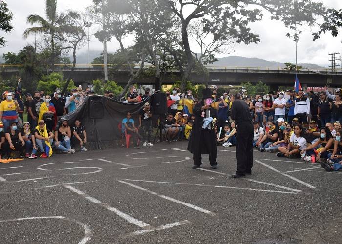'La Cerdada', teatro social en el paro nacional