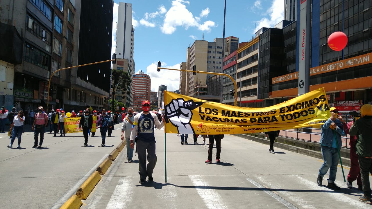 Nuevo día de marchas en Bogotá