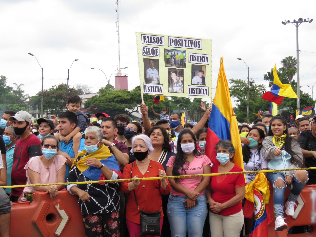  - Multitudinario acto para inaugurar el Monumento a la Resistencia en Cali