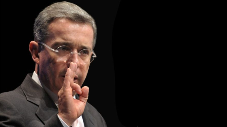 Uribe vs. trabajadores: 100 a 1