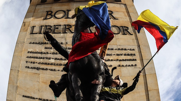 La aviesa arremetida contra el paro y la oposición