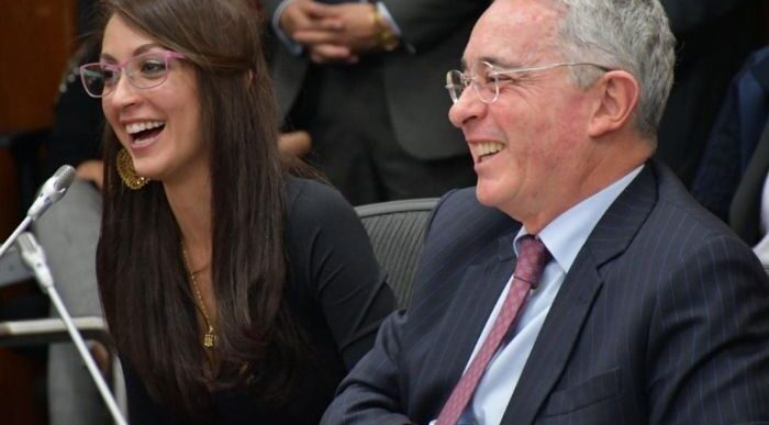  - Una llanera novata respaldada por Uribe se perfila para la presidencia de la Cámara 