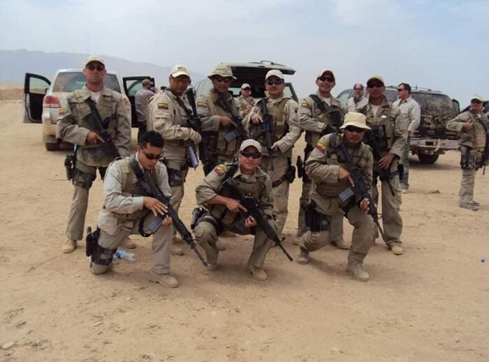Comandos armados colombianos en Dubai. Foto: Vía Facebook