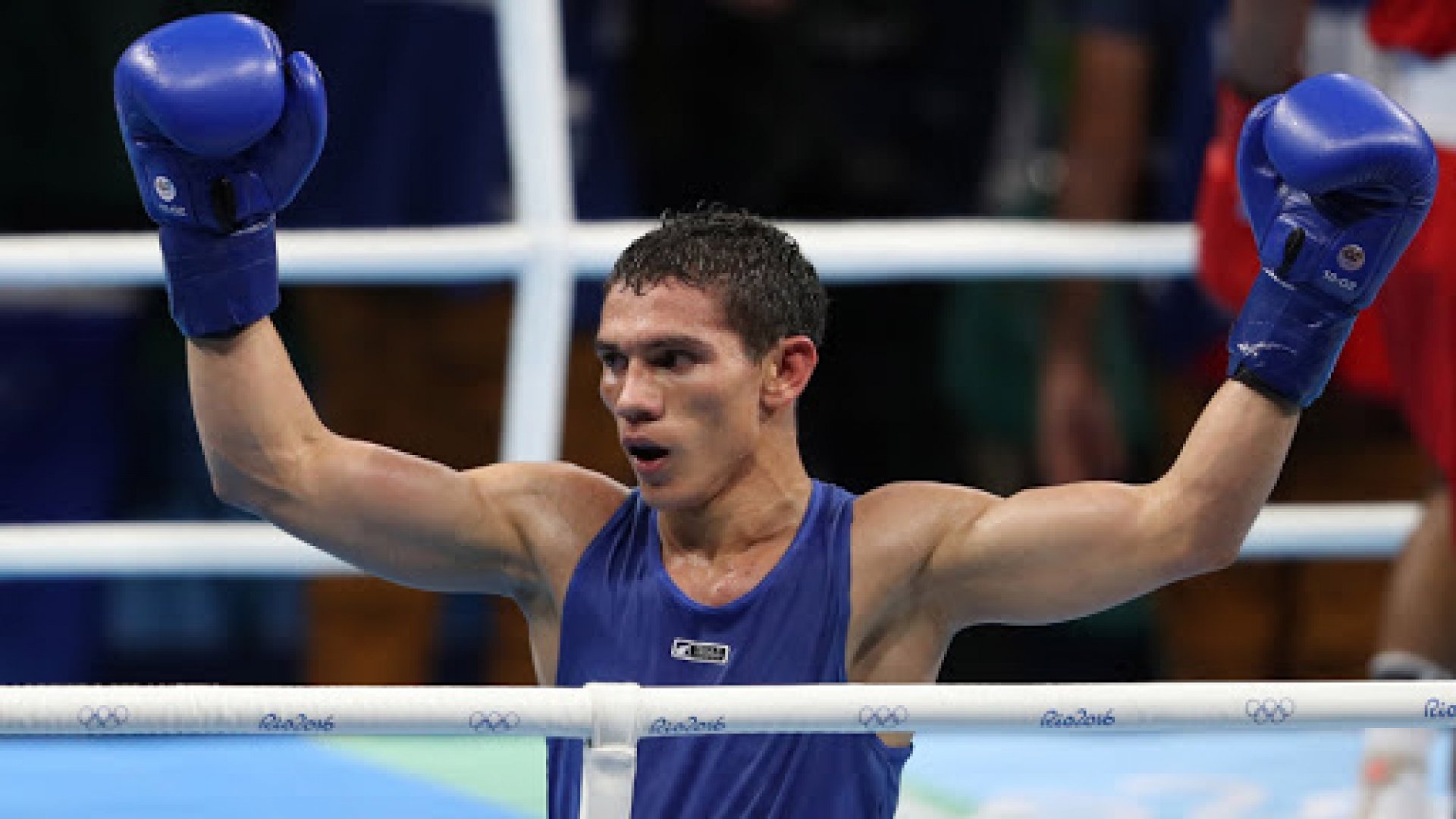 Ilusión de medalla en boxeo: cátedra de Ceiber Ávila en su debut