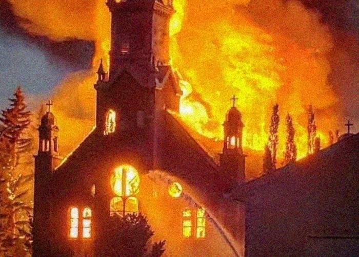 No se trata de quemar iglesias